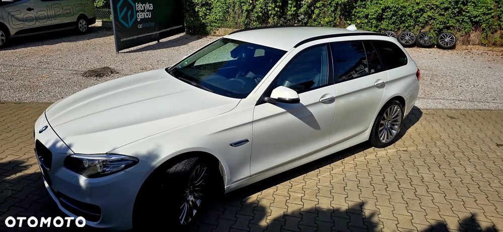 BMW Seria 5 530d xDrive Luxury Line - 21
