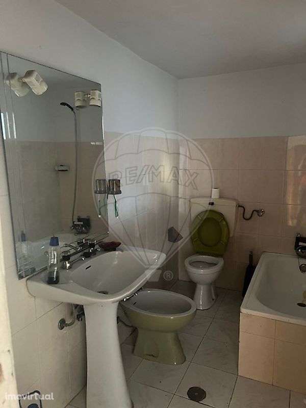 Moradia T3 para venda - Grande imagem: 2/9