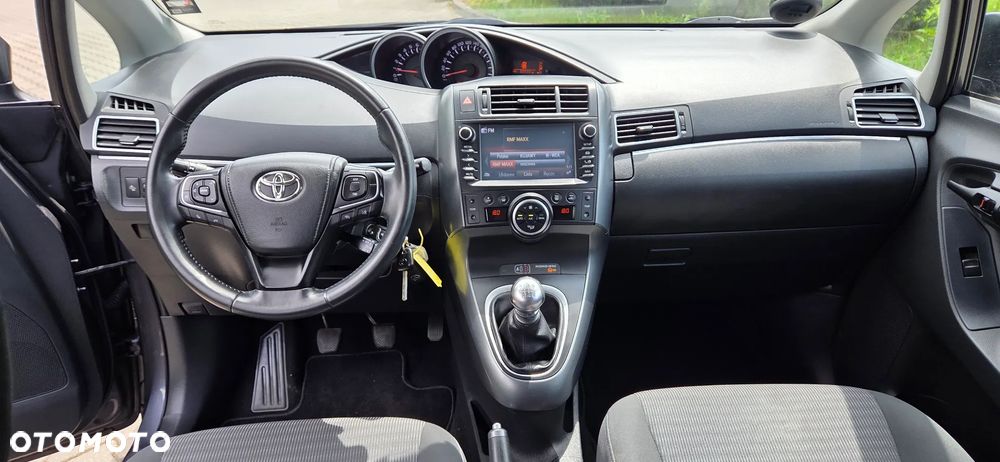 Toyota Verso 1.8 Premium EU5 7os - 12