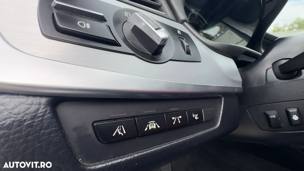 BMW Seria 5 535d xDrive AT - 39