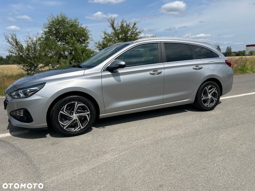 Hyundai i30 1.6 D Comfort - 16