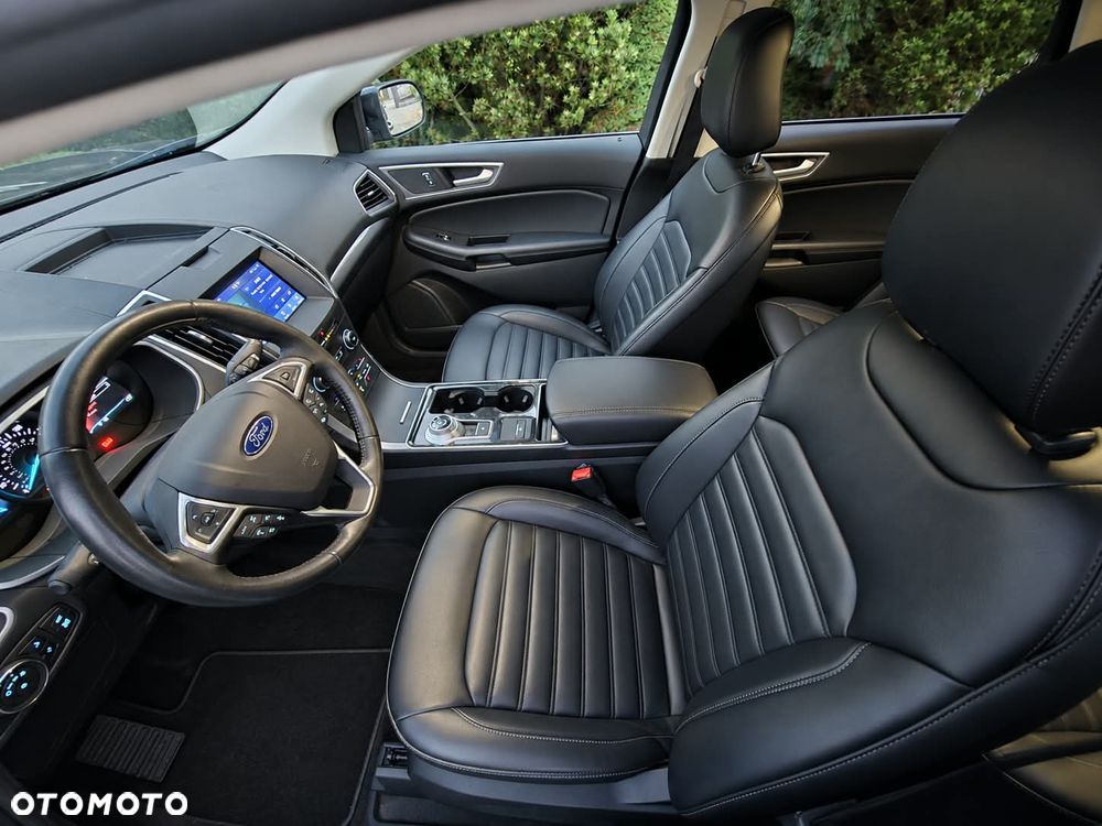 Ford Edge - 17