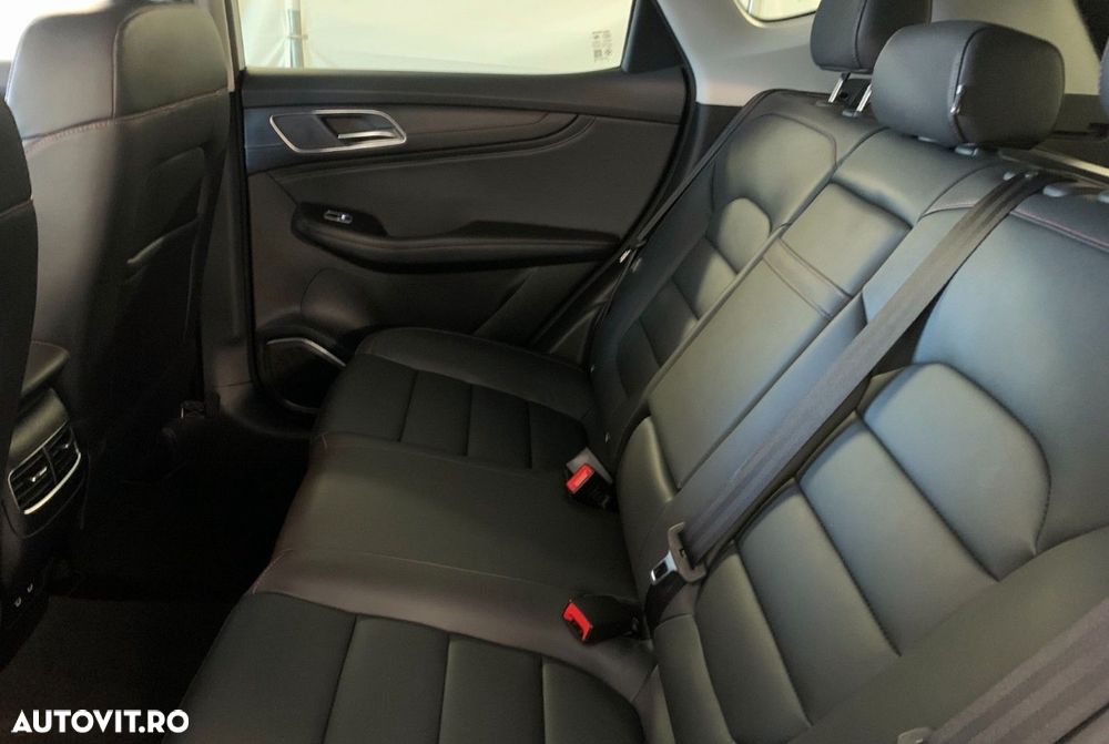 MG EHS PHEV Comfort - 7