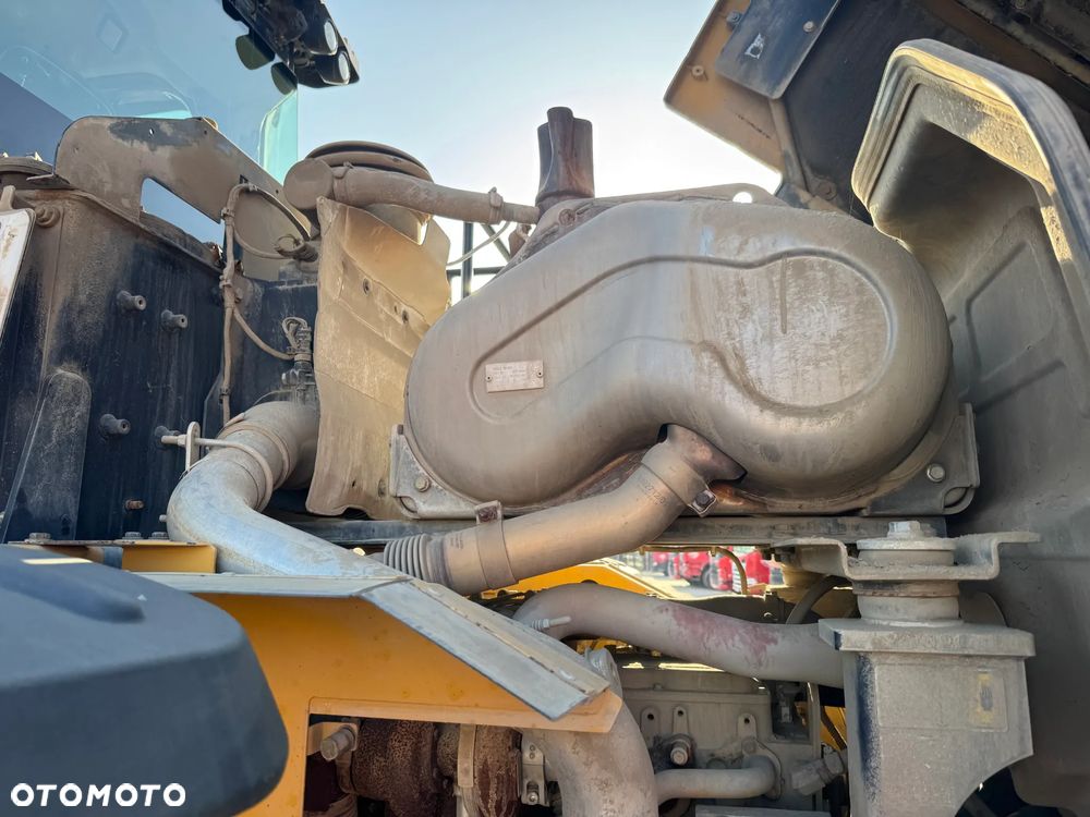 Caterpillar 950M - 6