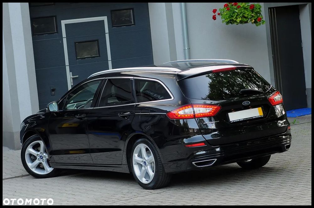 Ford Mondeo - 10