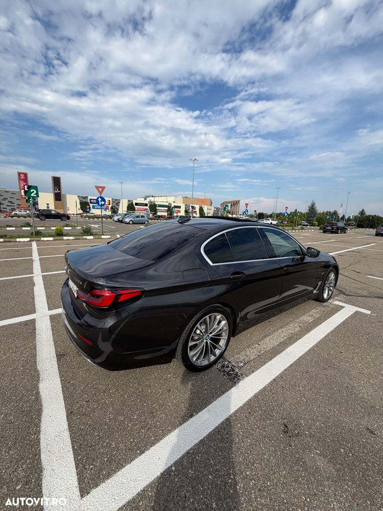 BMW Seria 5 530e xDrive AT PHEV - 4