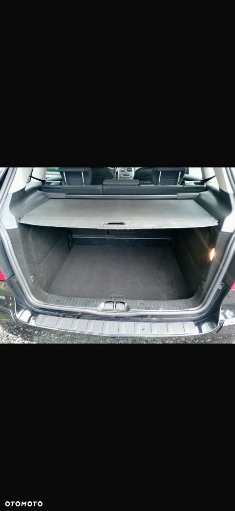 Mercedes-Benz Klasa B 180 BlueEFFICIENCY SPORT EDITION - 14
