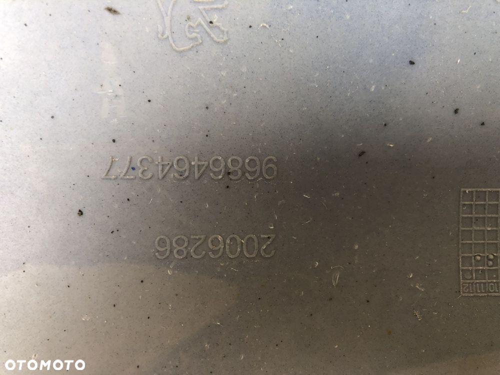 Peugeot 206 +  PLUS zderzak tył KGS HB - 12