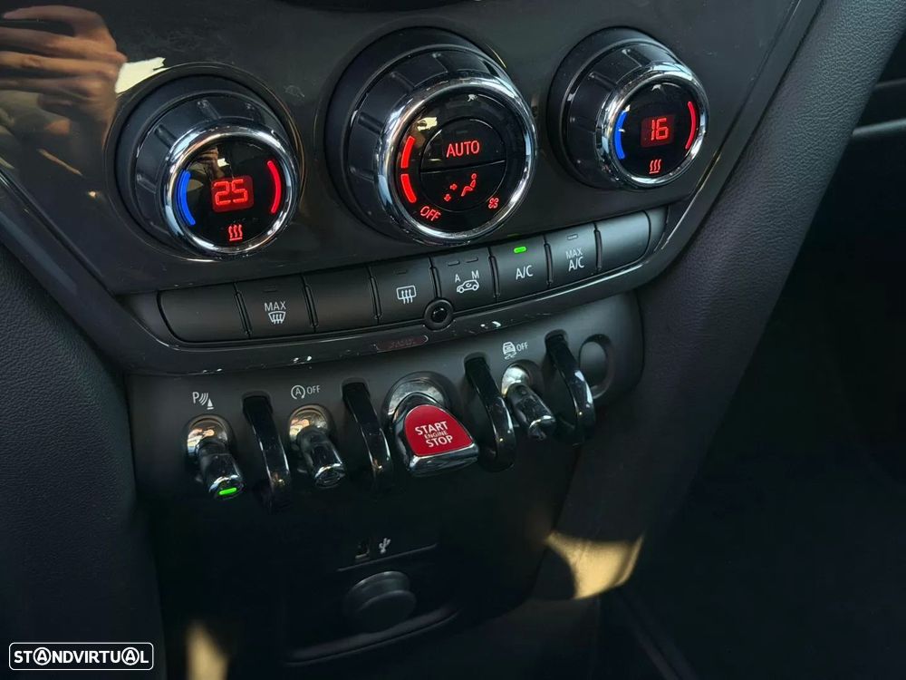 MINI Countryman One D Sport Edition Auto - 14