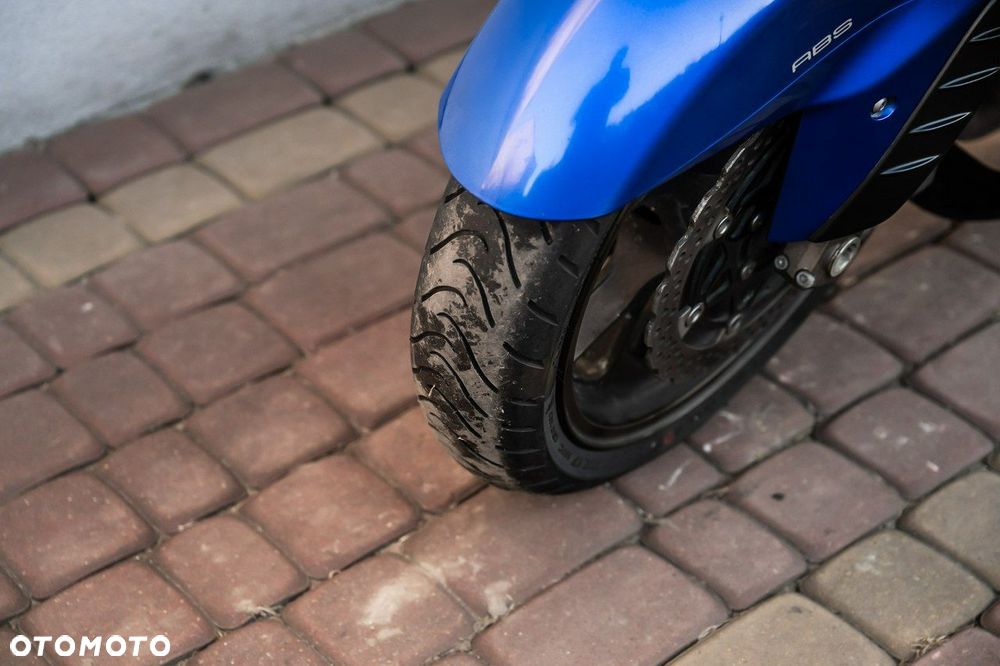 Kawasaki ZZR - 7
