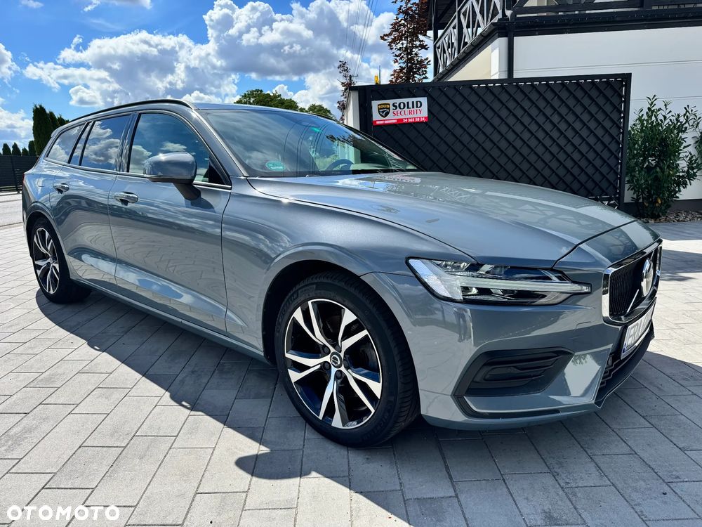 Volvo V60 B3 B DKG Essential - 5
