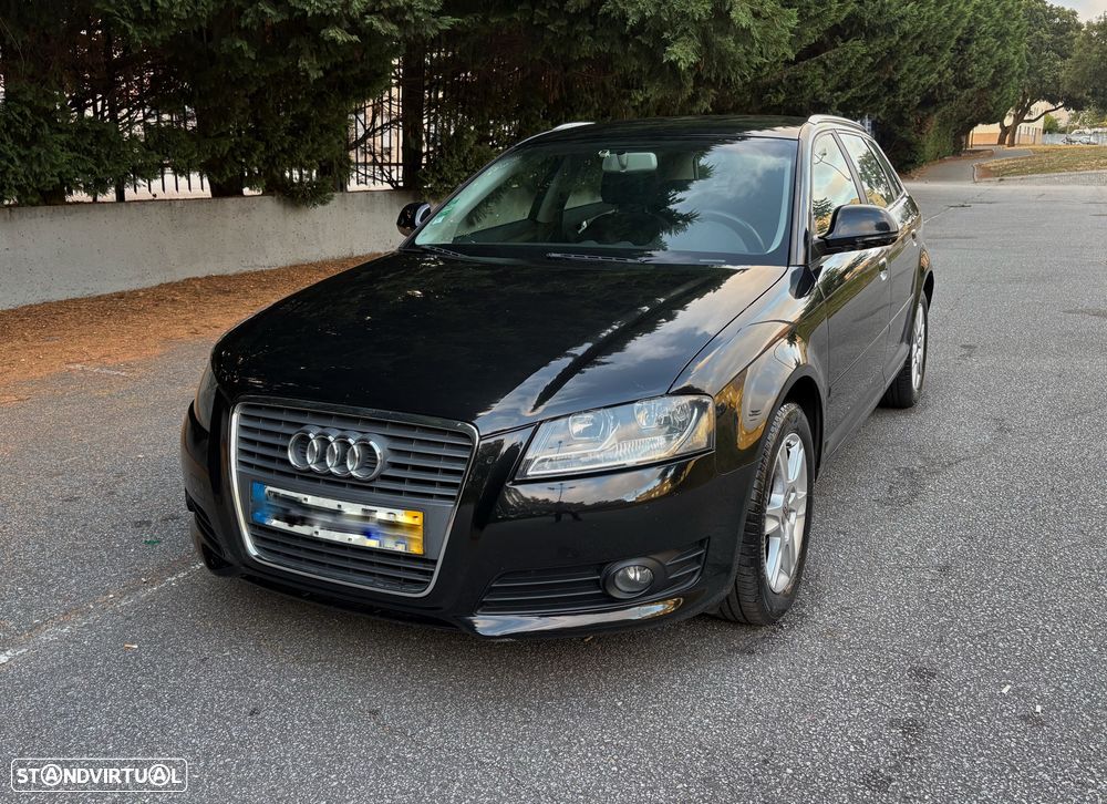 Audi A3 Sportback 1.6 TDI Attraction Business Line - 9