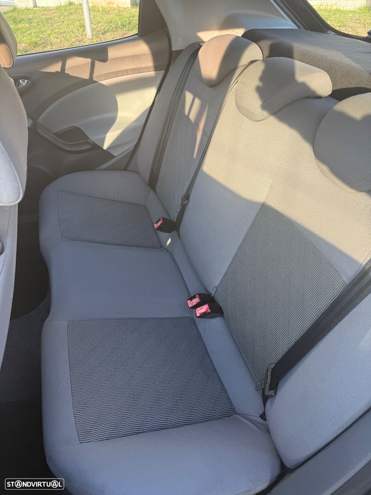 SEAT Ibiza 1.2 12V Reference - 13