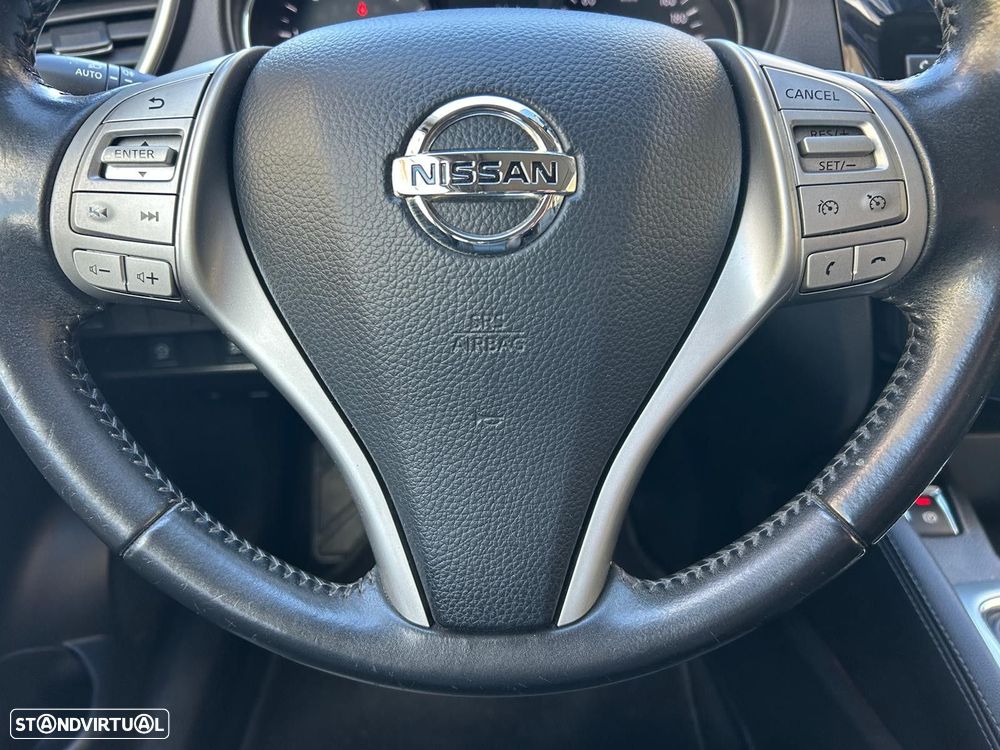 Nissan Qashqai 1.6 dCi Tekna Premium Pele - 28