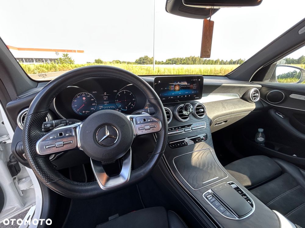 Mercedes-Benz GLC 220 d - 18