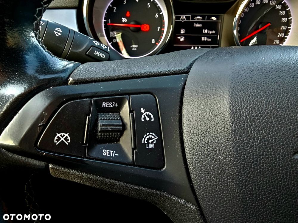 Opel Astra 1.2 T S&S - 24