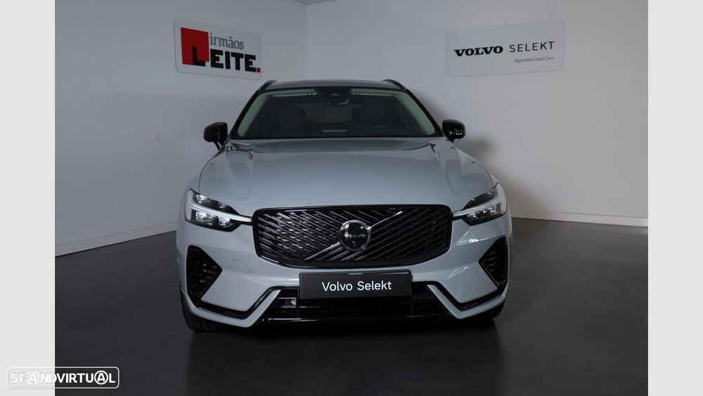 Volvo XC 60 2.0 T6 PHEV Plus Dark AWD - 3