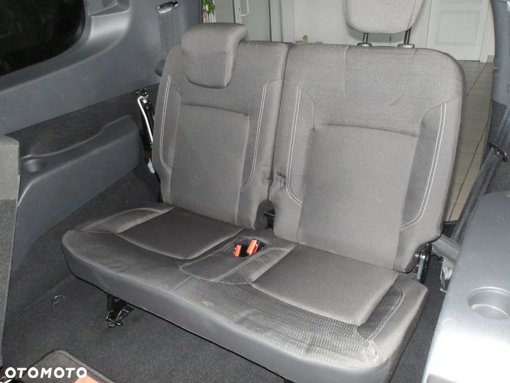 Dacia Lodgy 1.6 SCe Open S&S - 11