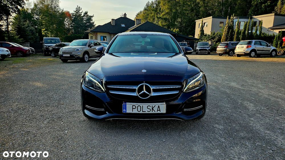 Mercedes-Benz Klasa C 250 CDI DPF 4Matic 7G-TRONIC BlueEFFICIENCY Avantgarde - 22