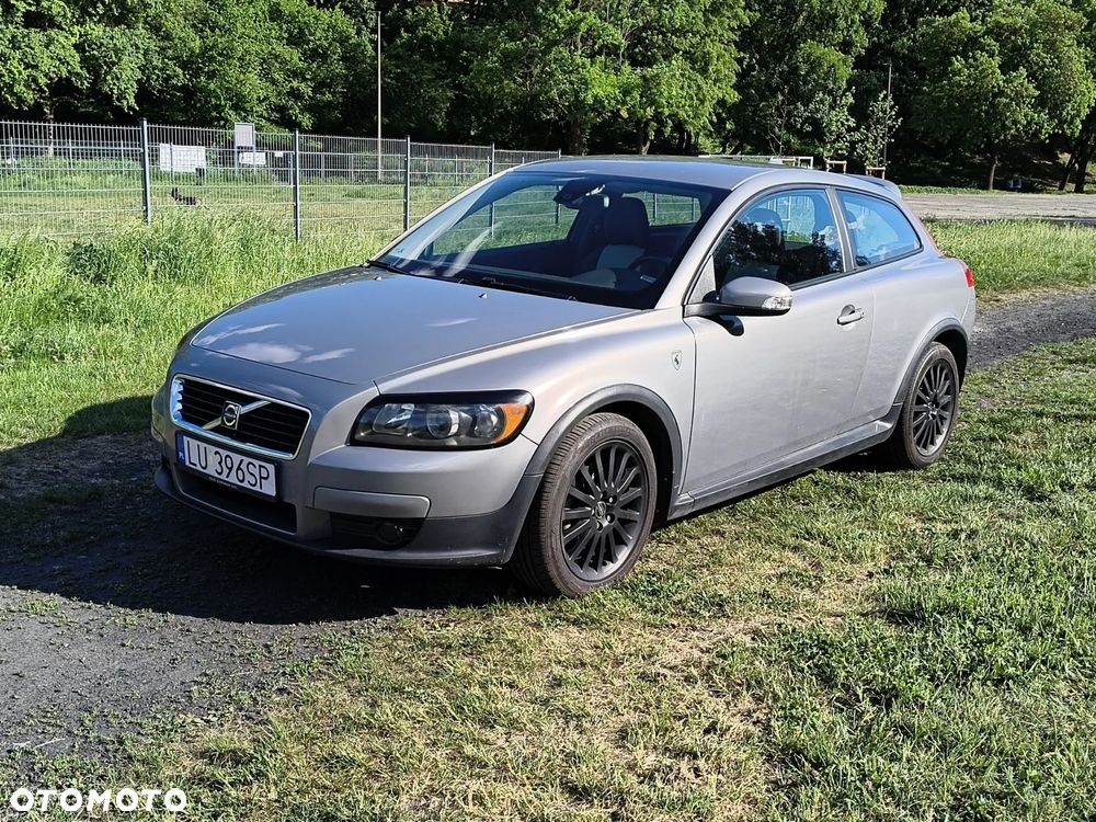 Volvo C30 2.0 Momentum - 1
