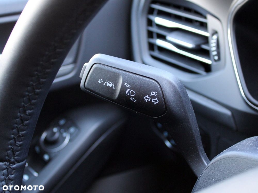 Ford Focus 1.0 EcoBoost Titanium X - 31