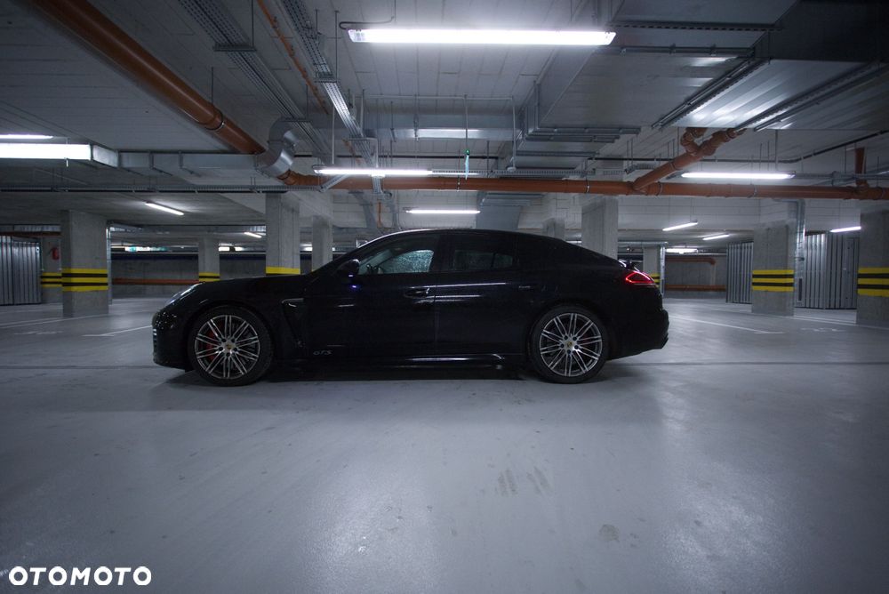 Porsche Panamera - 2