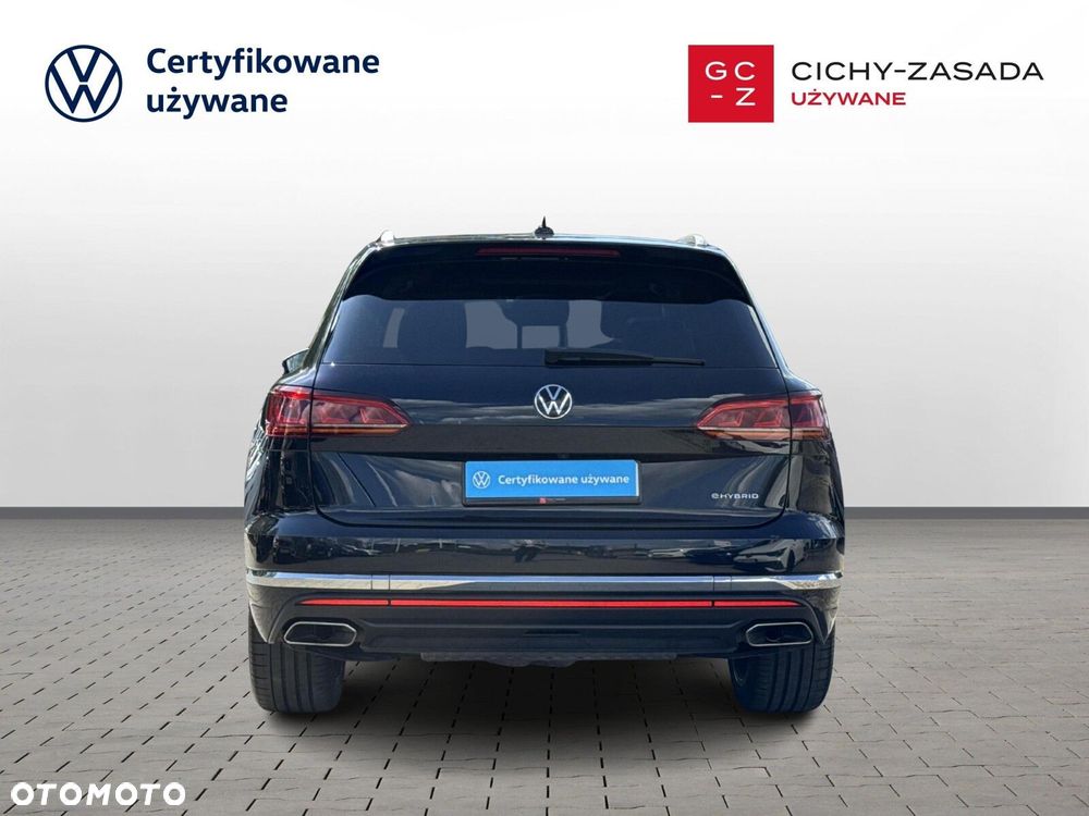 Volkswagen Touareg - 4