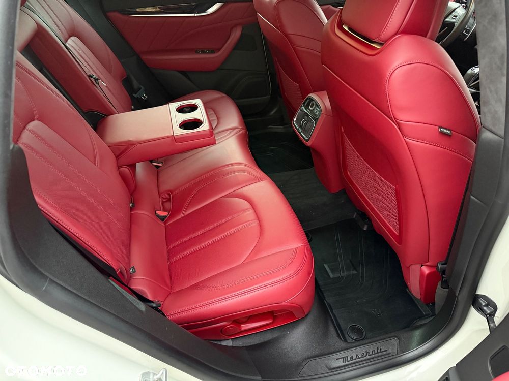 Maserati Levante - 17