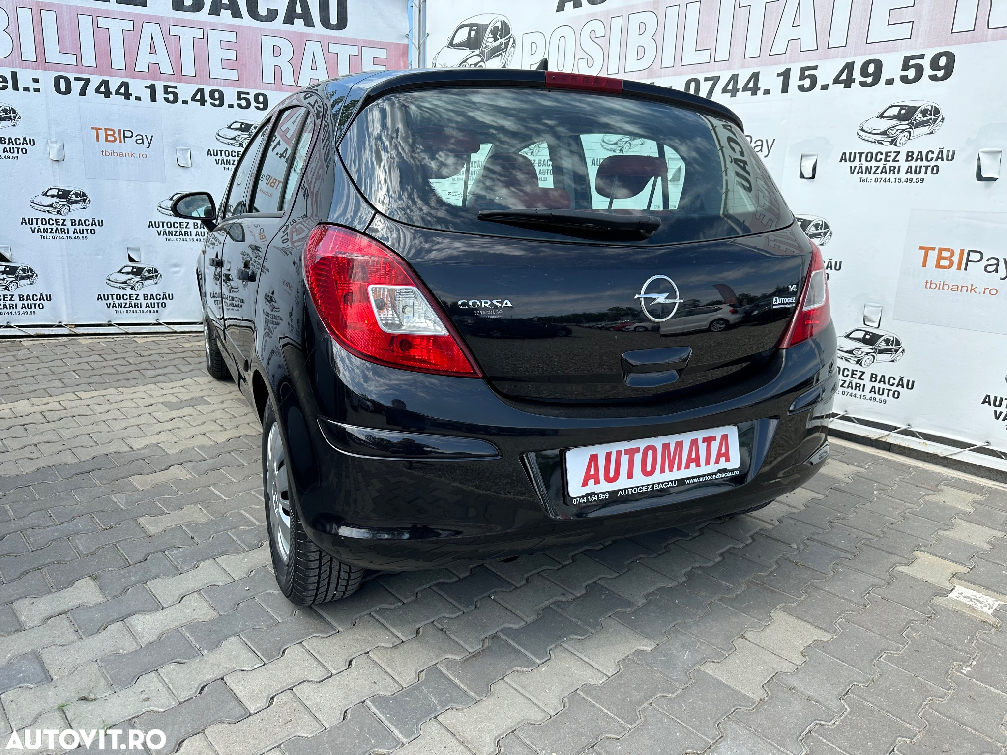 Opel Corsa 1.4 16V Automatik Edition - 5