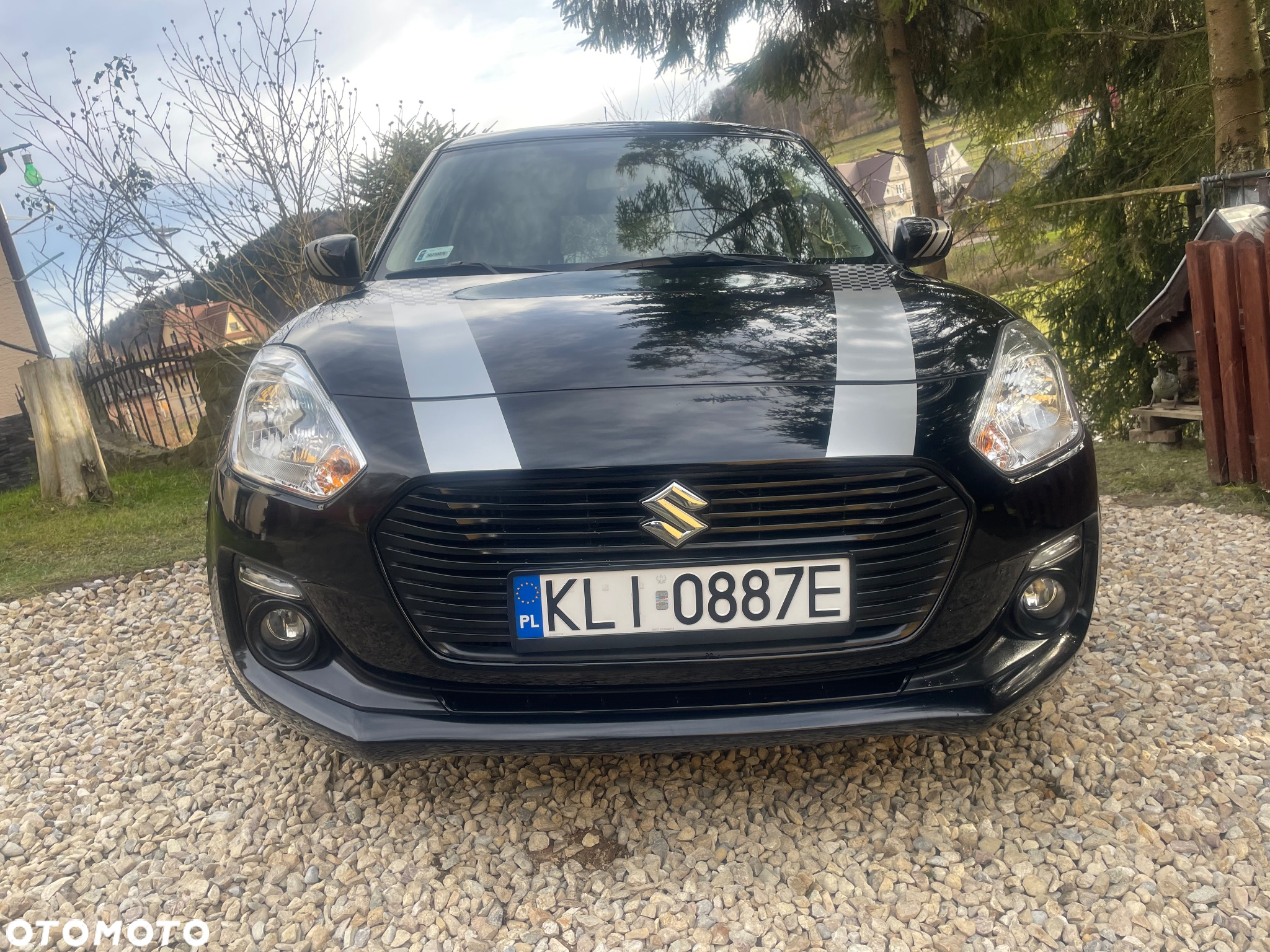 Suzuki Swift 1.0 T Premium Plus - 10