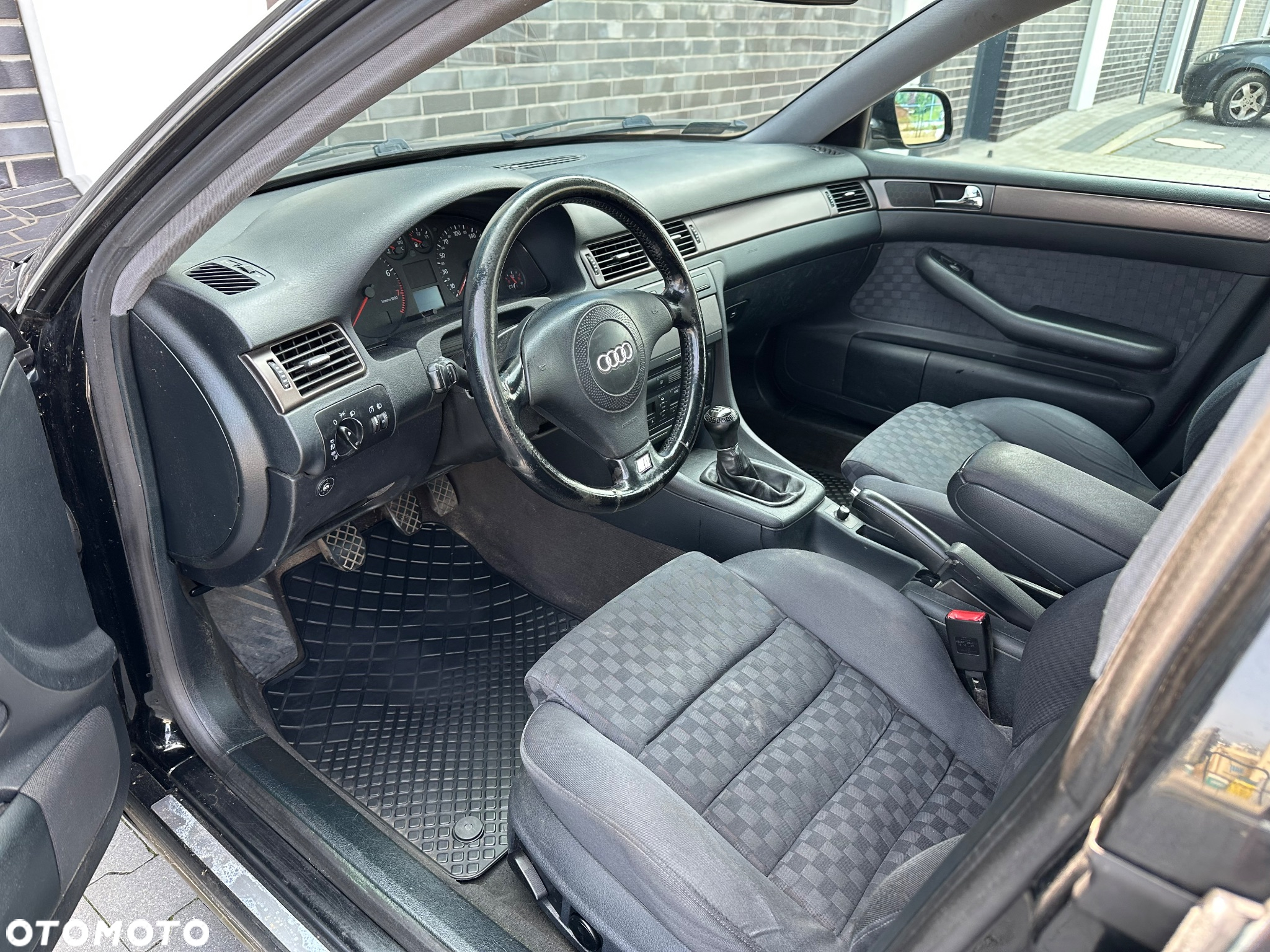 Audi A6 Avant 1.8 T - 7
