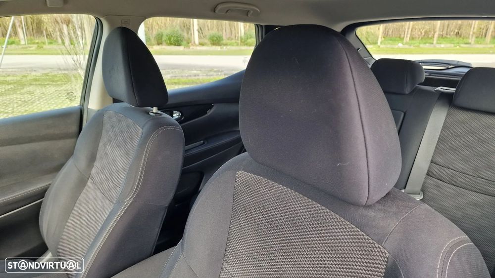 Nissan Qashqai 1.5 dCi Acenta - 14