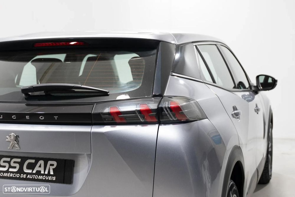 Peugeot 2008 1.2 PureTech Active EAT8 - 8
