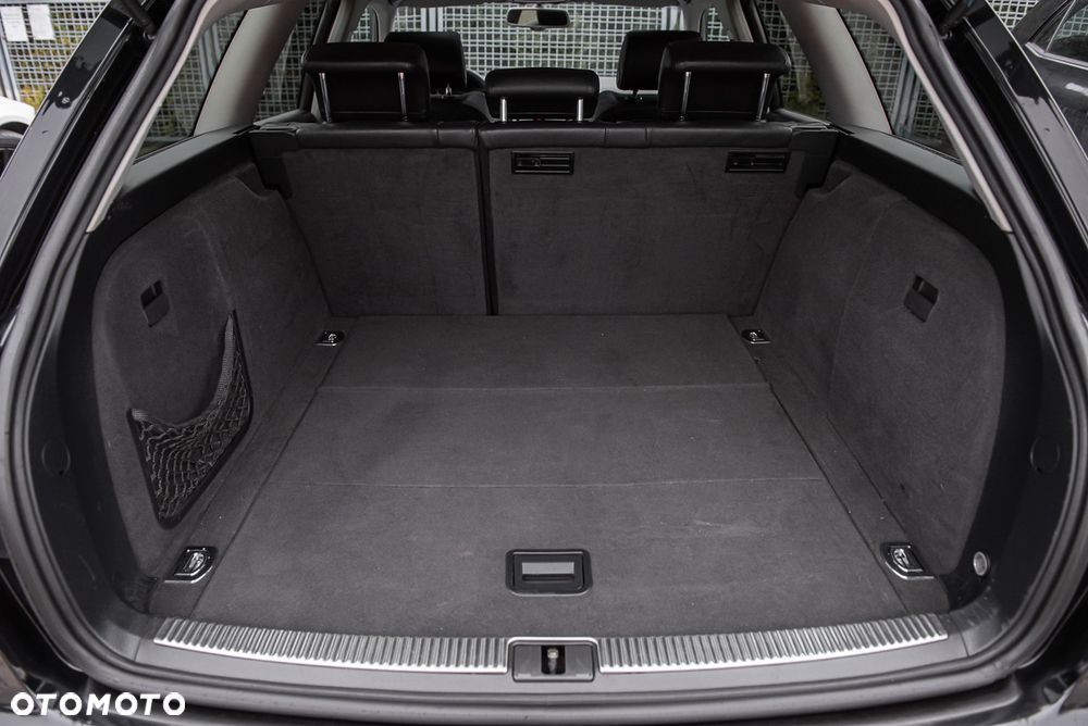 Audi A4 Avant 2.0 TDI DPF quattro - 25