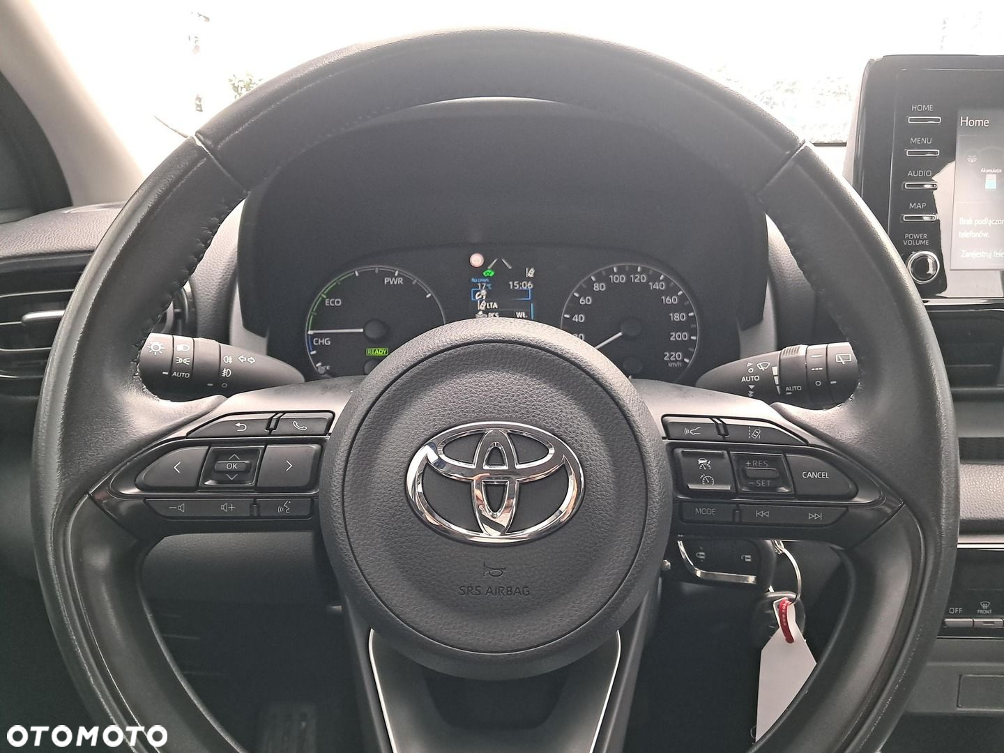Toyota Yaris - 16