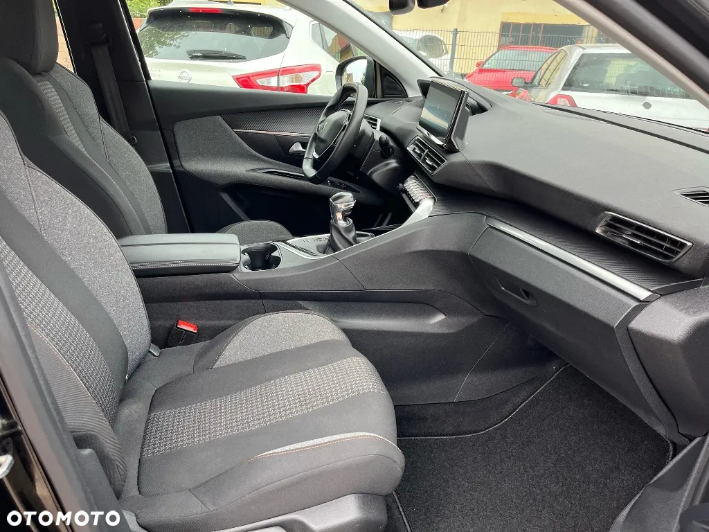 Peugeot 3008 - 5