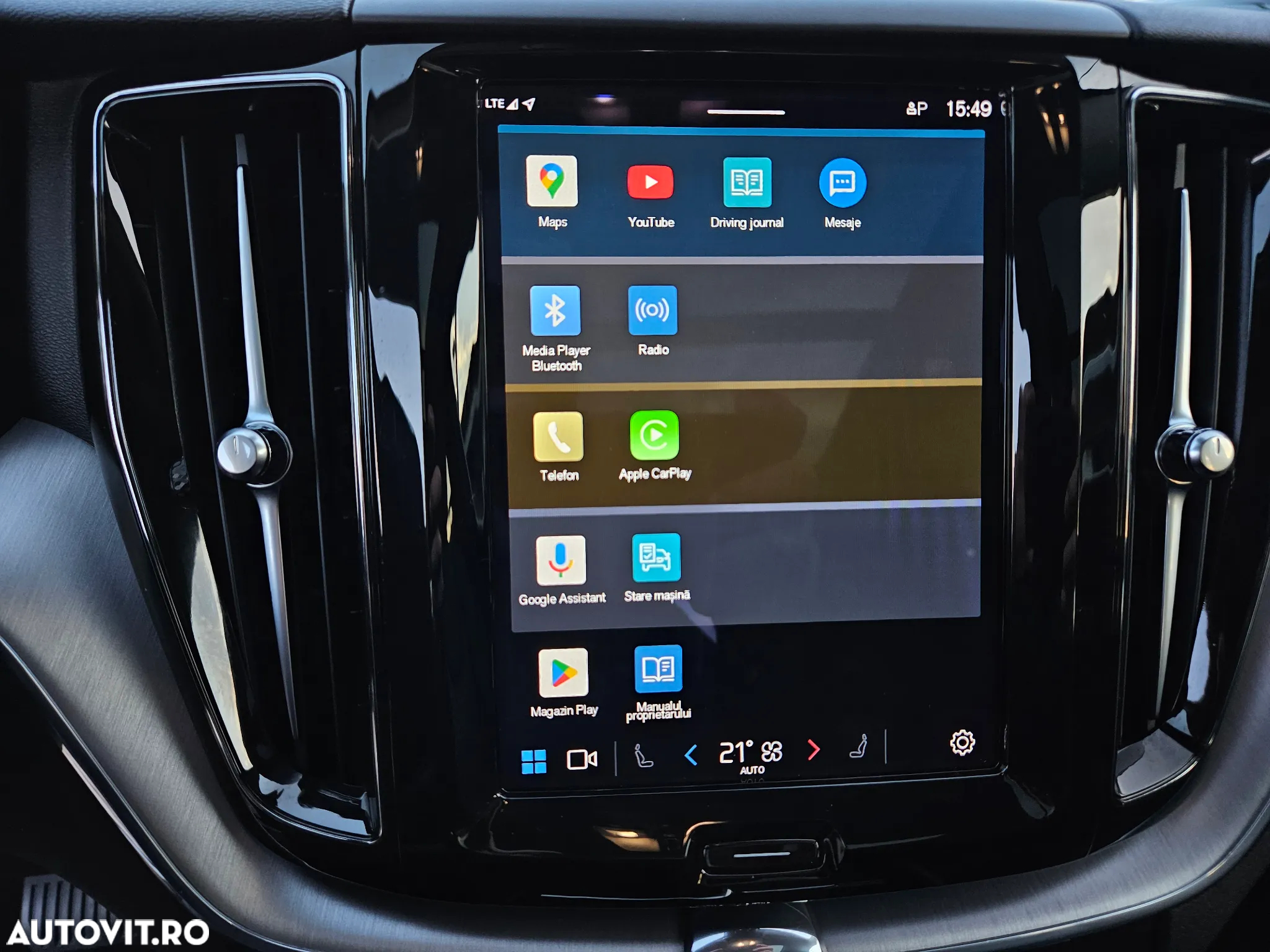 Volvo XC 60 T6 AWD Recharge Geartronic Inscription - 17
