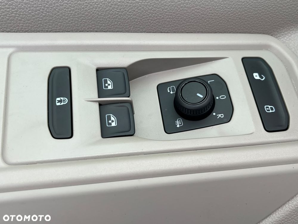 Volkswagen California - 13