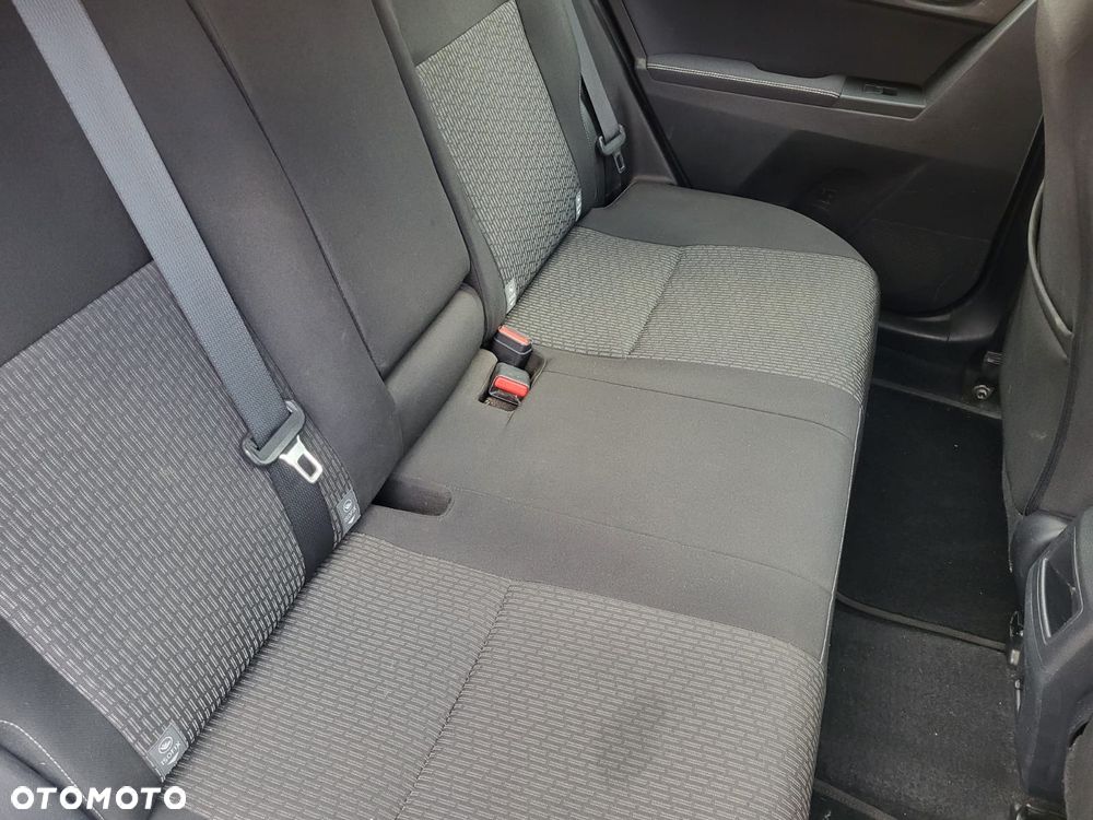 Toyota Auris - 9