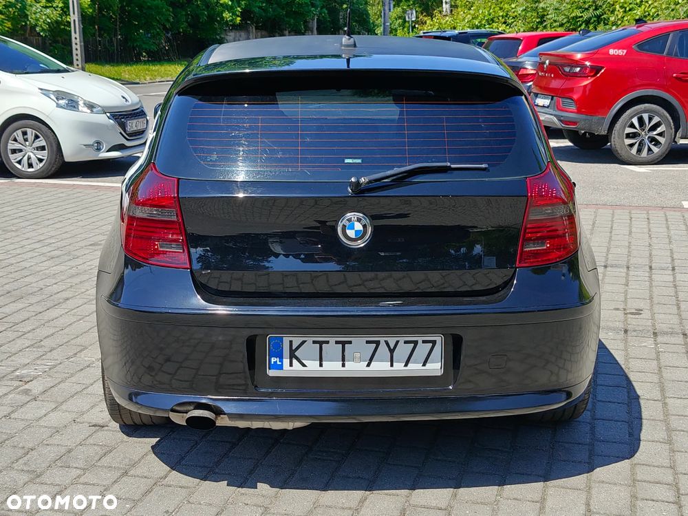 BMW Seria 1 - 15