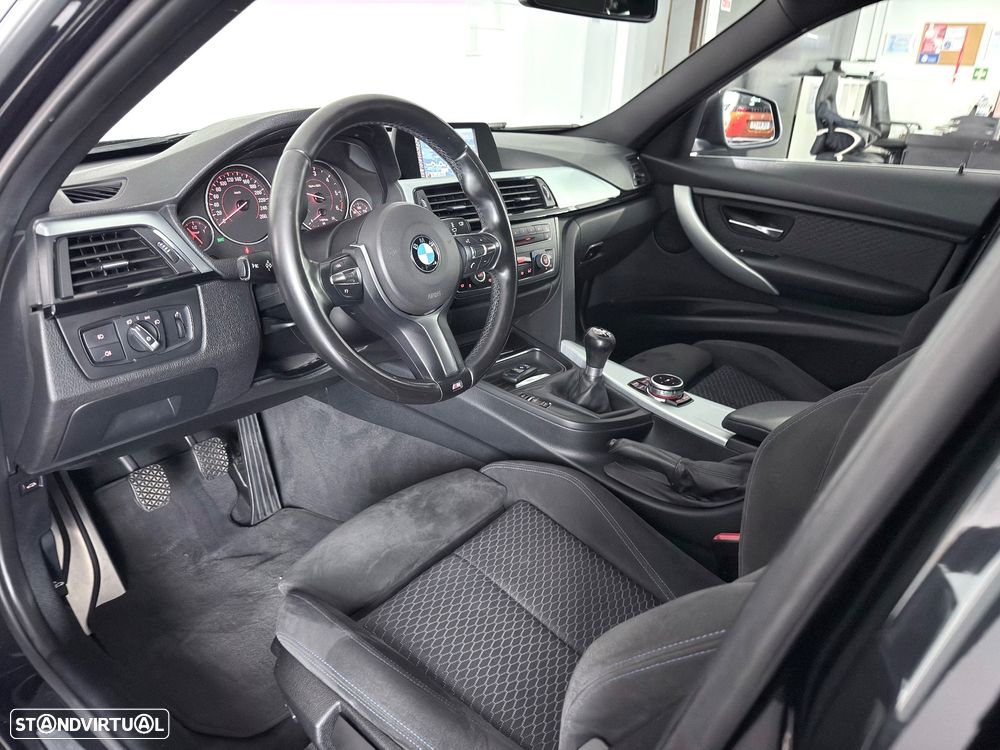 BMW 318 d Pack M - 10