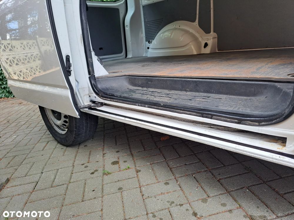 Volkswagen Transporter - 19