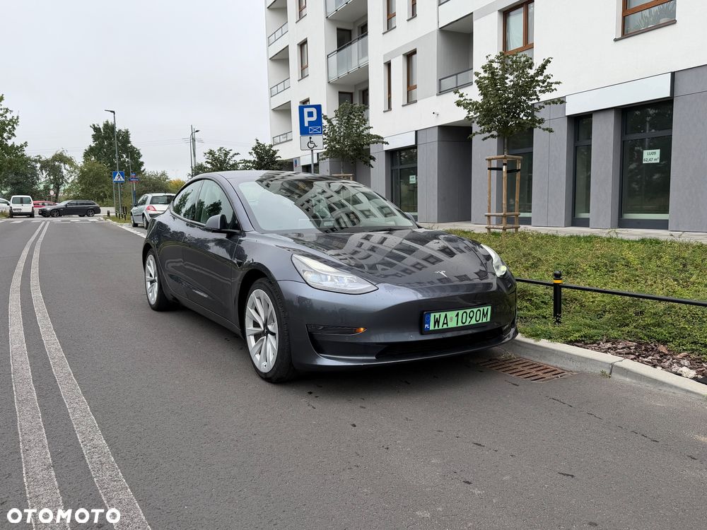 Tesla Model 3 RWD - 9