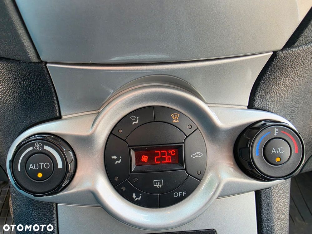 Ford Fiesta - 14
