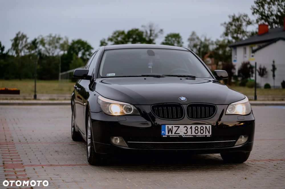 BMW Seria 5 520d - 16