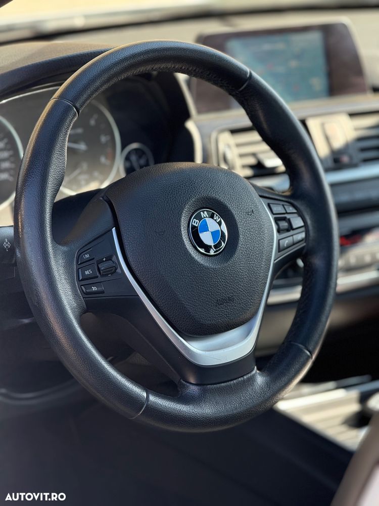 BMW Seria 3 318d Aut. Luxury Line - 16