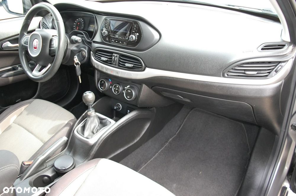 Fiat Tipo - 24