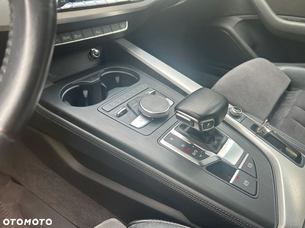 Audi A4 Avant 2.0 TFSI quattro S tronic - 39