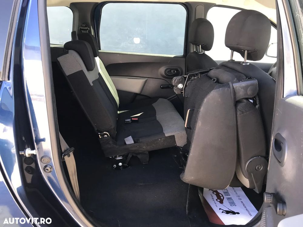 Dacia Lodgy SCe 100 Ambiance - 36