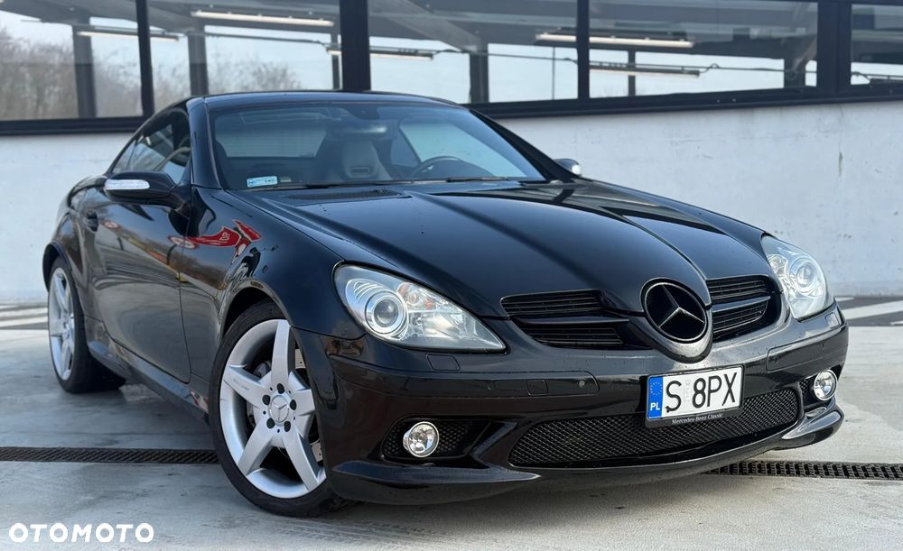 Mercedes-Benz SLK 350 7G-TRONIC Edition 10 - 11